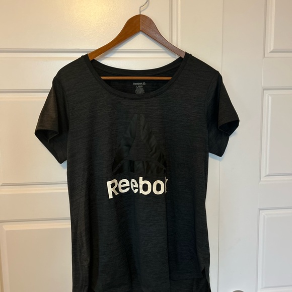 BNNW Reebok active shirt! - Picture 3 of 3
